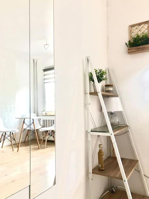 Apartament Miejskie Mieszkanie Warszawa